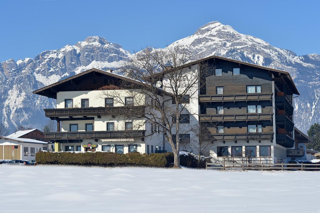 Hotel Alpenblick Schlitters Exterior foto